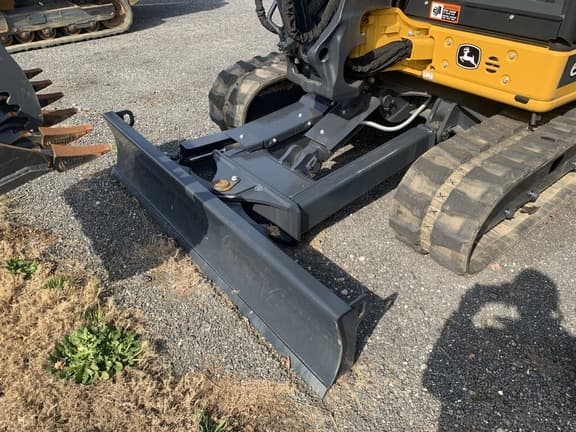 Image of John Deere 60P equipment image 4