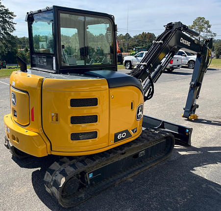 Image of John Deere 60P equipment image 2