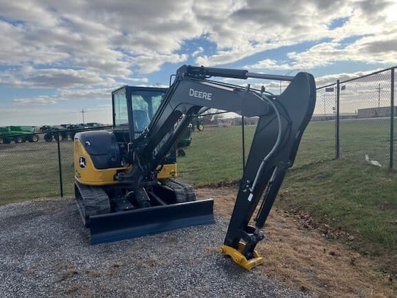 Image of John Deere 60P equipment image 2