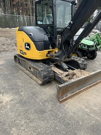 Image of John Deere 60P equipment image 2