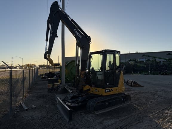 Image of John Deere 60P Primary image