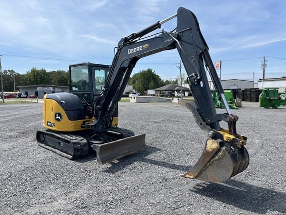 Image of John Deere 60P equipment image 2