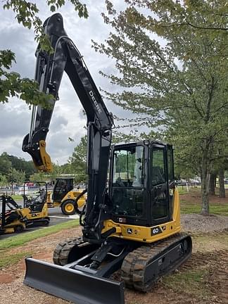 Image of John Deere 60P equipment image 1