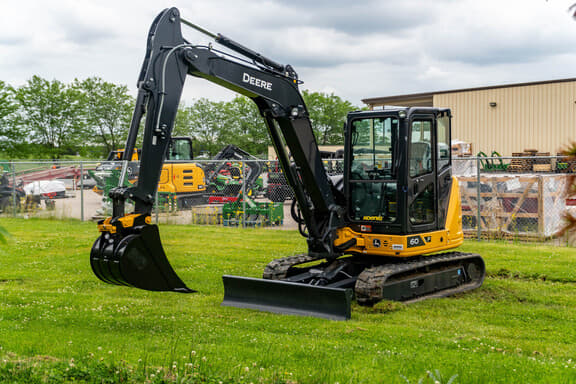 Image of John Deere 60P equipment image 3