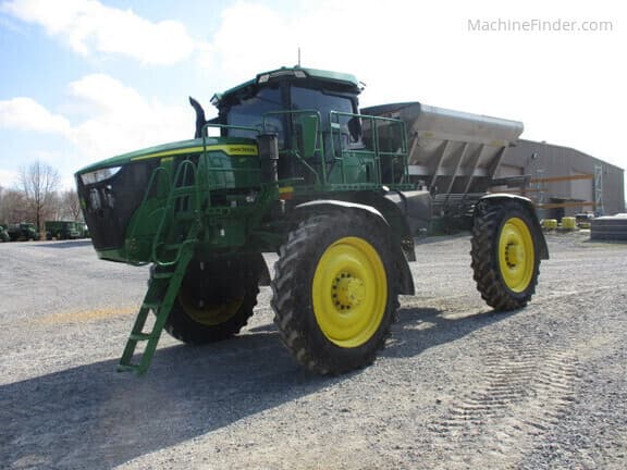 Image of John Deere 600R equipment image 1