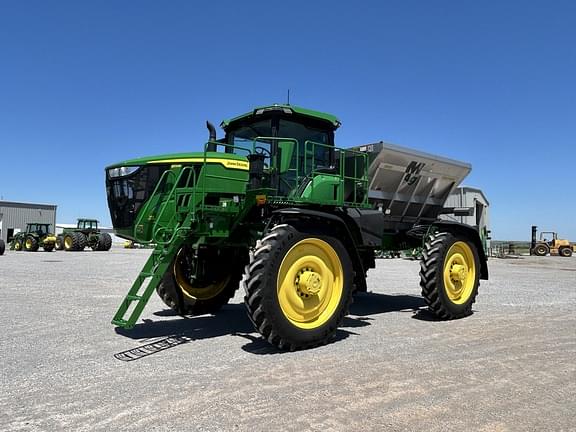 Image of John Deere 600R Primary image