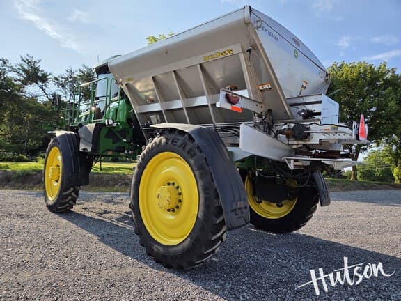 Image of John Deere 600R equipment image 3