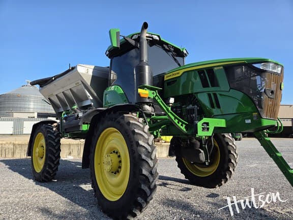 Image of John Deere 600R Primary image