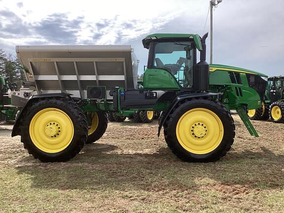 Image of John Deere 600R equipment image 3