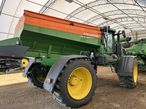Image of John Deere 600R equipment image 4