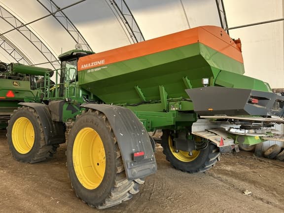 Image of John Deere 600R equipment image 3