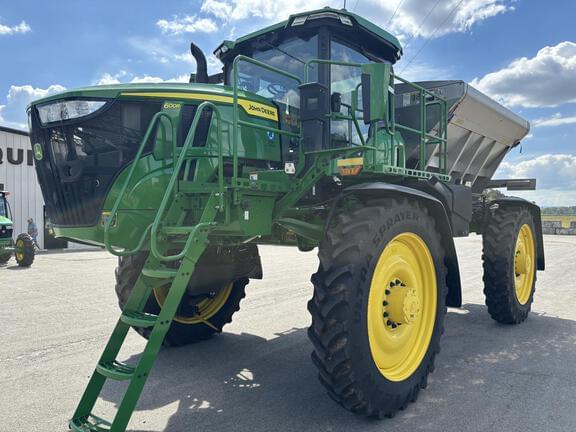 Image of John Deere 600R equipment image 4