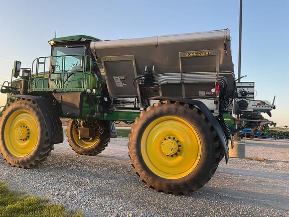 Image of John Deere 600R equipment image 4
