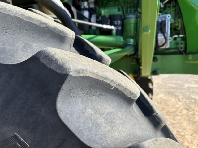 Image of John Deere 600R equipment image 4