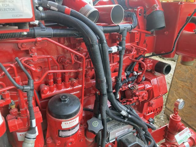 Image of John Deere 6090HFC48 equipment image 1