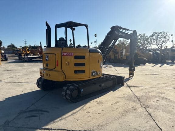 Image of John Deere 60P equipment image 4