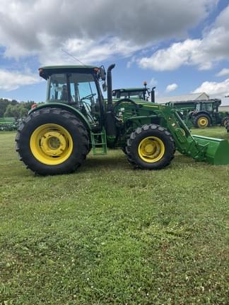 Image of John Deere 6105E equipment image 2