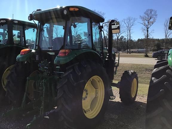 Image of John Deere 6105E equipment image 3