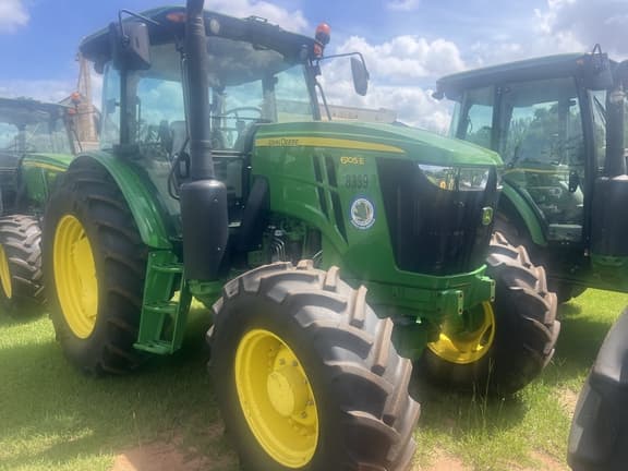 Image of John Deere 6105E equipment image 1
