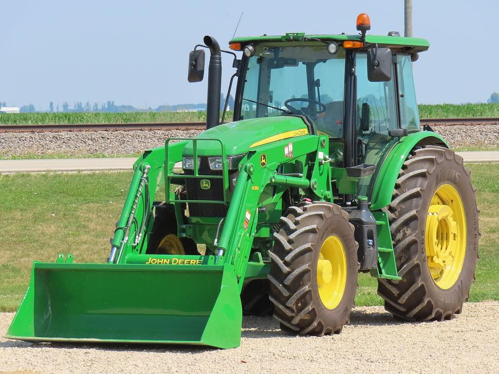 Image of John Deere 6105E Primary image