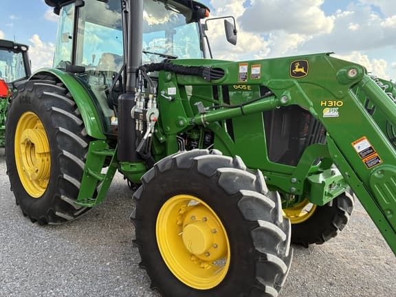 Image of John Deere 6105E equipment image 2