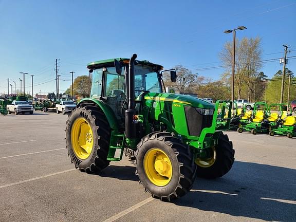 Image of John Deere 6105E equipment image 1