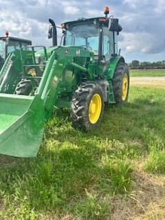 Image of John Deere 6105E equipment image 1