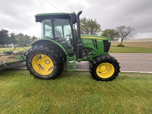 Image of John Deere 6105E Primary image