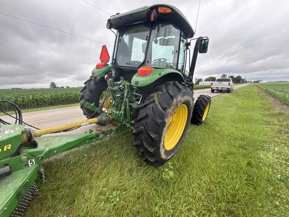 Image of John Deere 6105E equipment image 3