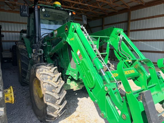 Image of John Deere 6105E equipment image 2