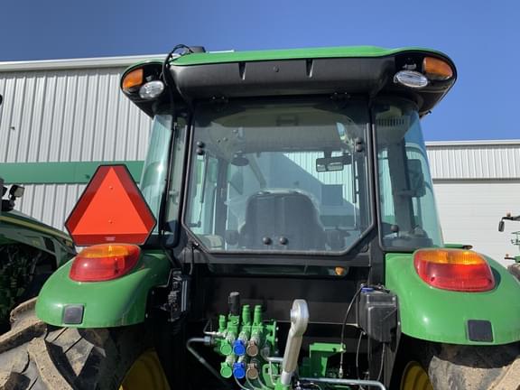 Image of John Deere 6105E equipment image 1