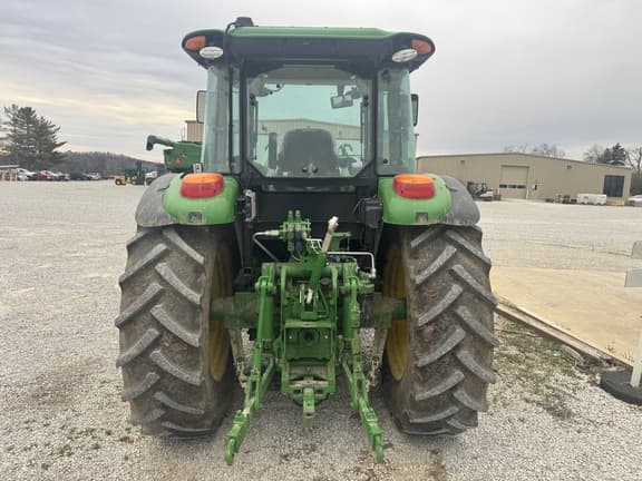 Image of John Deere 6105E equipment image 3