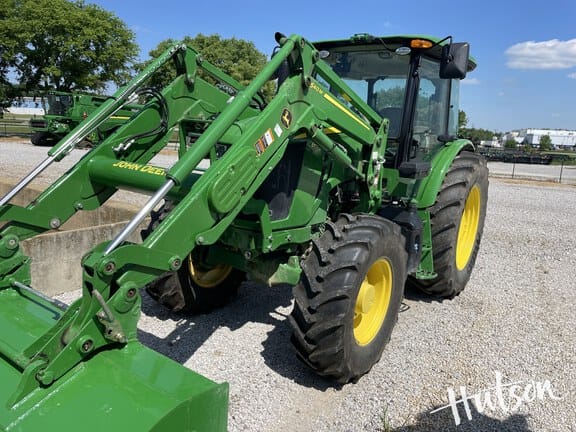 2024 John Deere 6105E Equipment Image0