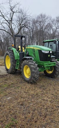2024 John Deere 6105E Equipment Image0