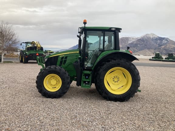 Image of John Deere 6110M equipment image 1