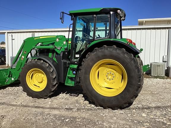 Image of John Deere 6110M equipment image 2