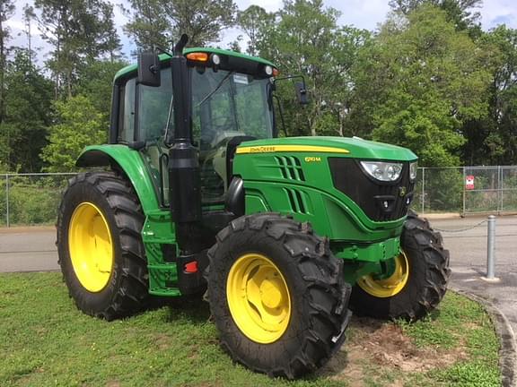 Image of John Deere 6110M equipment image 1