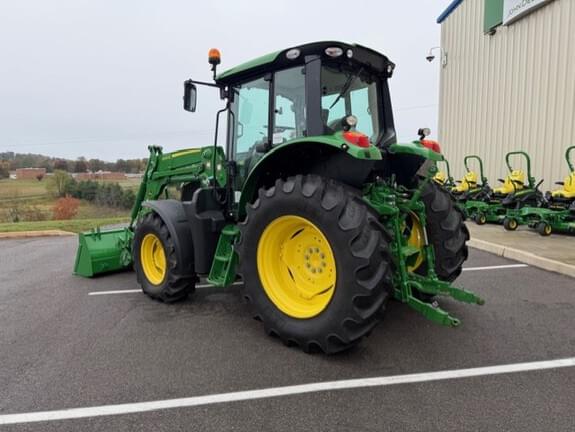 Image of John Deere 6110M equipment image 2