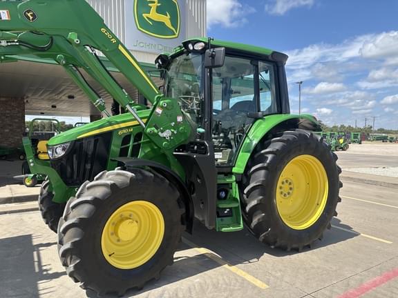 Image of John Deere 6110M equipment image 1