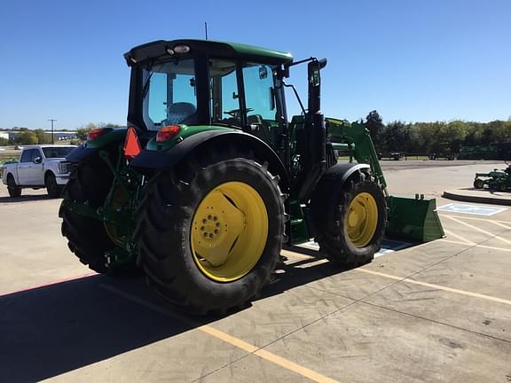 Image of John Deere 6110M equipment image 4