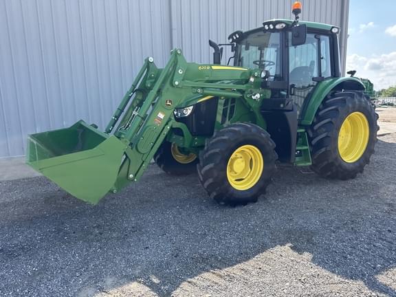 Image of John Deere 6110M equipment image 2