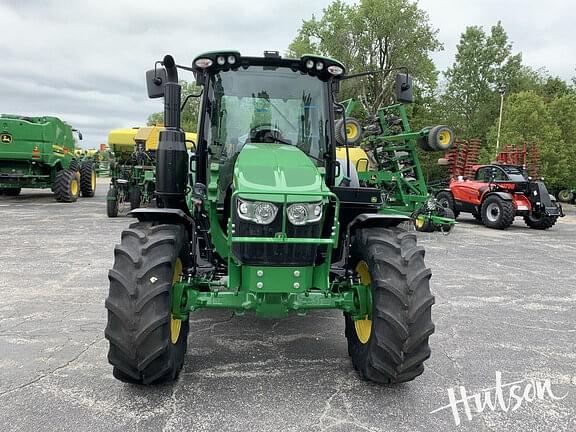 Image of John Deere 6110M equipment image 2
