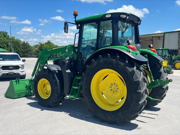 Image of John Deere 6110M equipment image 2