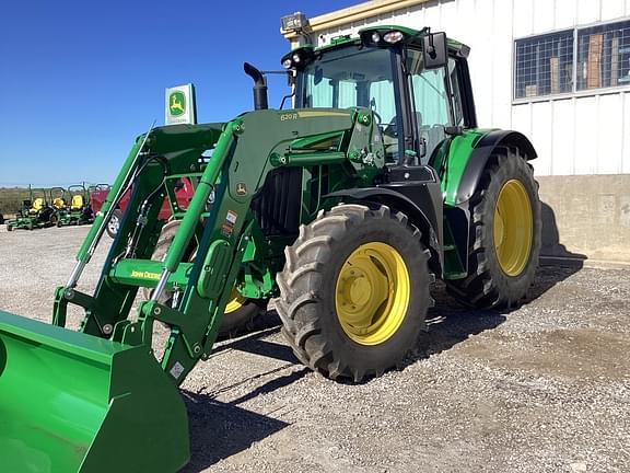 Image of John Deere 6110M equipment image 1