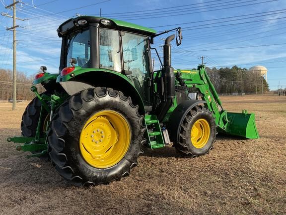 Image of John Deere 6110M equipment image 2