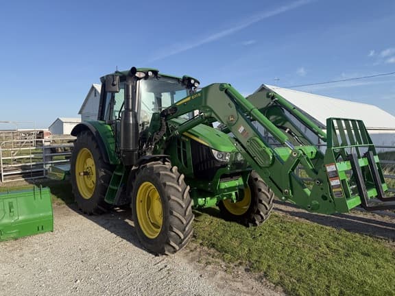 Image of John Deere 6110M equipment image 1