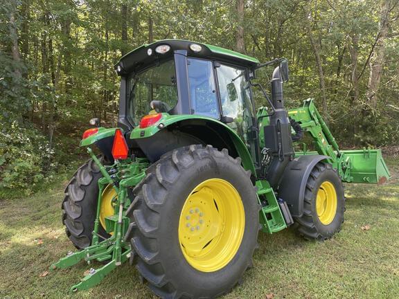 Image of John Deere 6110M equipment image 4