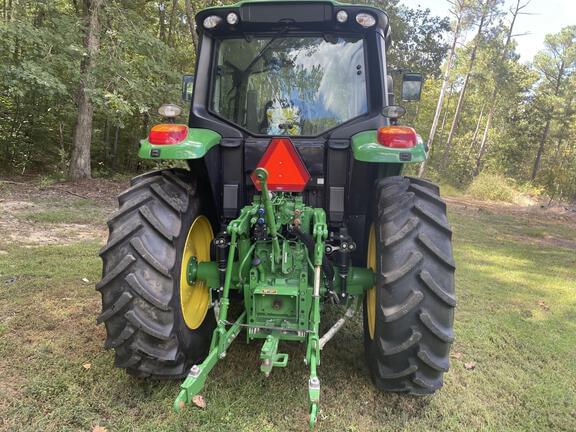 Image of John Deere 6110M equipment image 3
