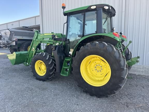 Image of John Deere 6110M equipment image 3