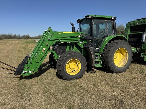 Image of John Deere 6110M equipment image 2